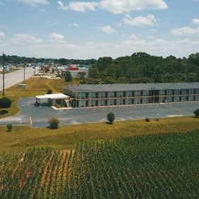 Economy Inn Thumbnail