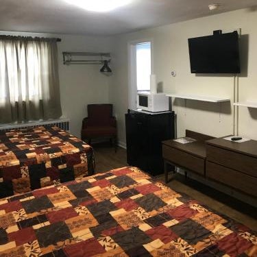 Evergreen Motel Thumbnail