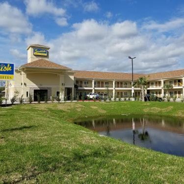Scottish Inns & Suites Thumbnail