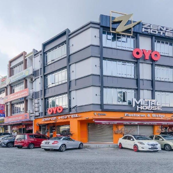 OYO 89423 Zenz Hotel Thumbnail