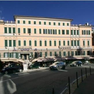 Hotel Mediterranee Thumbnail