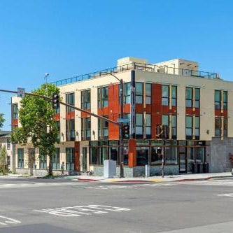 Aiden by Best Western Berkeley Thumbnail