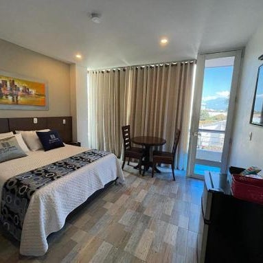 Hotel Ucla Center
