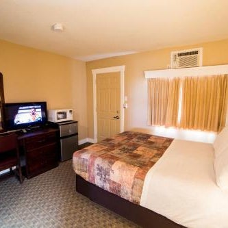 Midway Motel Thumbnail