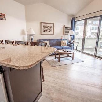 212 Pointes North Inn Thumbnail