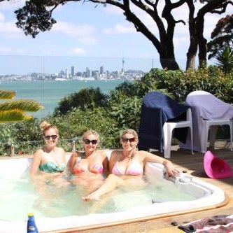 Sea view guest house Thumbnail