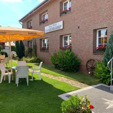 Landhotel & Restaurant "Fahrenkamp"