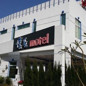 Love Story Motel Thumbnail
