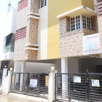 Cosy Homestay Behind Airport, close to DLF & RMZ IT park, MIOT and SRM Hospitals, Trade Center Thumbnail