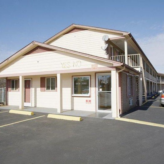 Americas Best Value Inn Jonesville Thumbnail