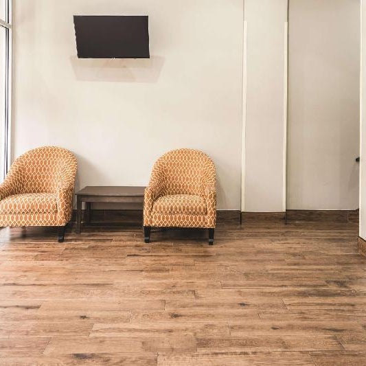La Quinta Inn & Suites by Wyndham Brooklyn Central Thumbnail