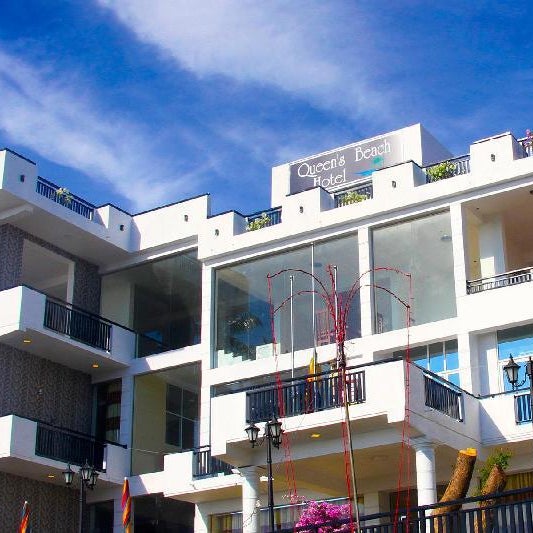 Queens Beach Hotel Thumbnail