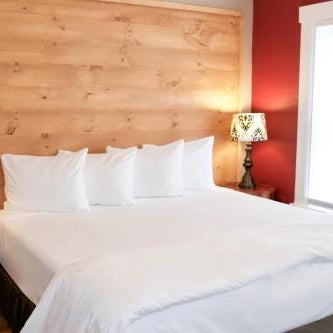 Inn at Kampfires Thumbnail
