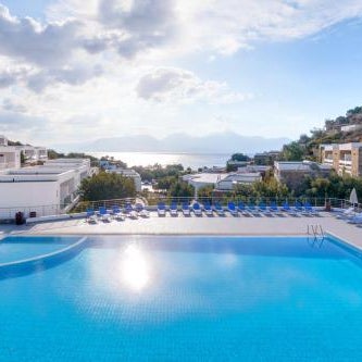Ariadne Beach - Adults Only