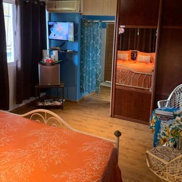 A TOMO MAI HOMESTAY, Close to Airport, Private Bathroom Free Parking and WiFi with High Connection and BREAKFAST OPTIONAL Thumbnail