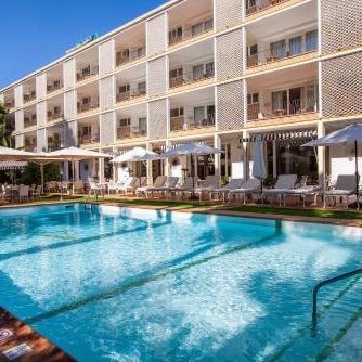 Hotel Araxa - Adults only Thumbnail