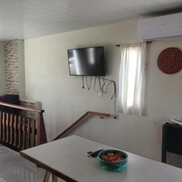 Hermoso loft con balcón y terraza