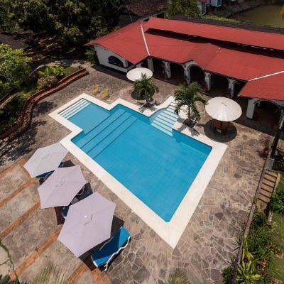 Hacienda Don Vicente Bungalows