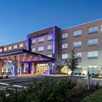 Holiday Inn Express And Suites Wilmington West - Medical Park By IHG Thumbnail