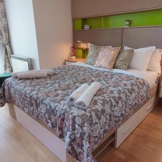 Gold Class Apartments AMS Thumbnail