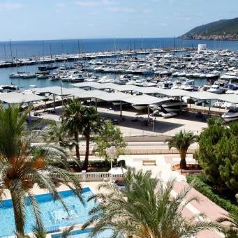 Hotel Tres Torres Thumbnail