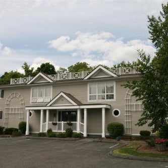 The Central Downtown Inn Suites Thumbnail