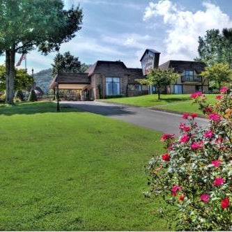 Highland Manor Inn Thumbnail