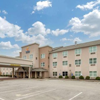 Comfort Inn & Suites Northern Kentucky Thumbnail