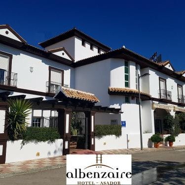 Albenzaire Hotel Asador