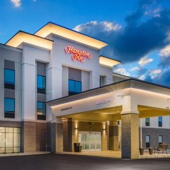 Hampton Inn By Hilton Newport Thumbnail