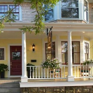 Almondy Inn Bed & Breakfast Thumbnail