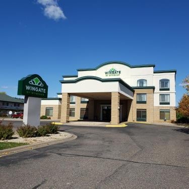 Wingate by Wyndham Coon Rapids Thumbnail