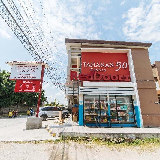 RedDoorz @ Aparente Gensan Thumbnail
