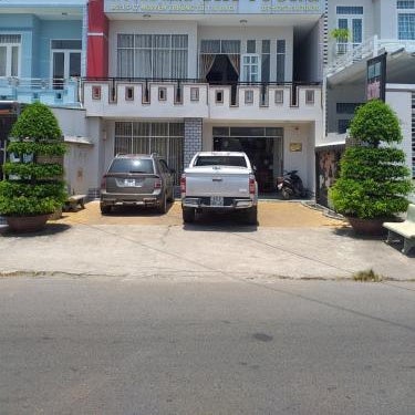 Cát Tường Hotel