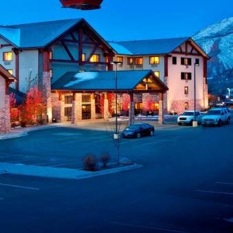 Hotel Glenwood Springs Thumbnail