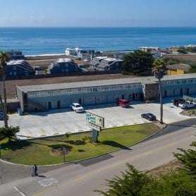 Sea Breeze Inn - San Simeon Thumbnail
