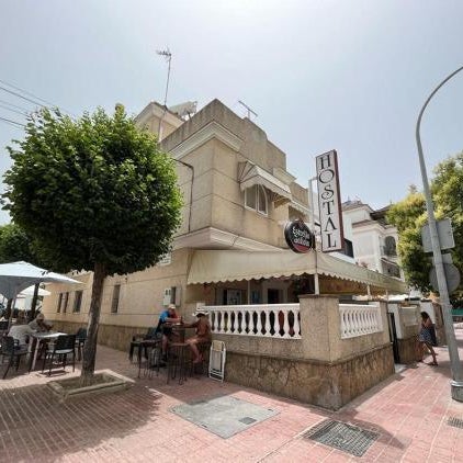 Hostal Restaurante La Giralda