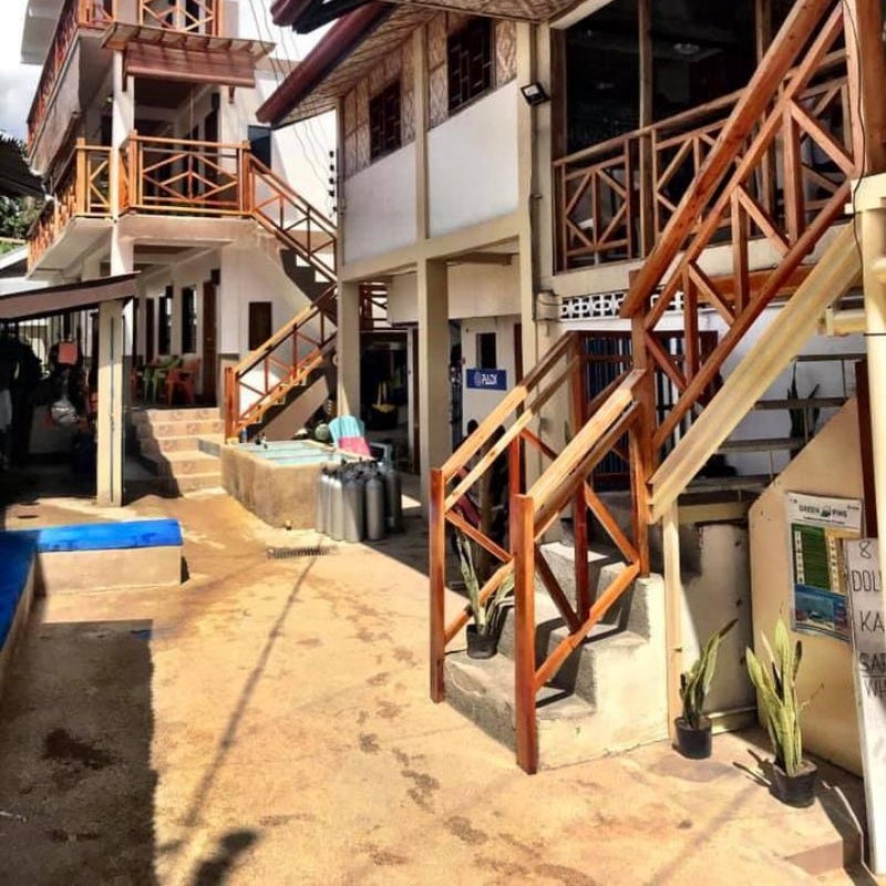 Neptune Diving Resort Moalboal Thumbnail