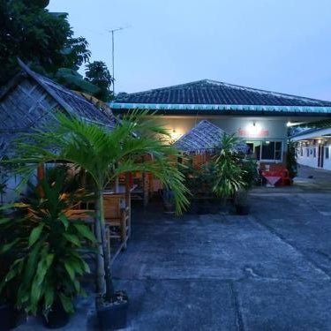 Metro Palace Satun