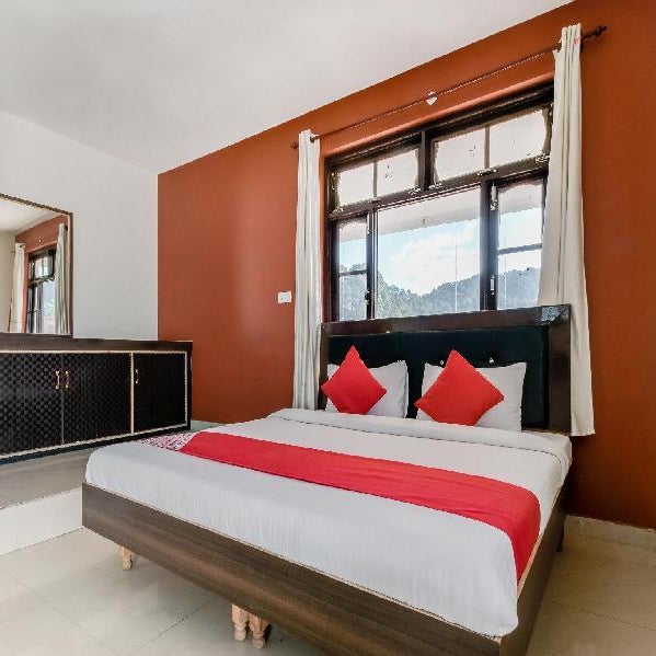 Hotel O Twilight Guest House