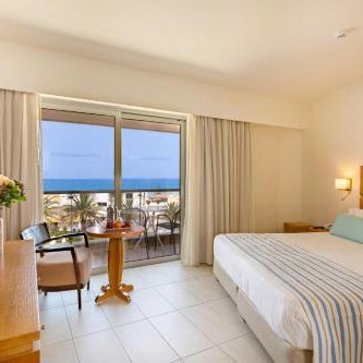Minos Hotel