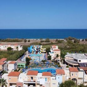 Chrispy Waterpark Resort - All inclusive
