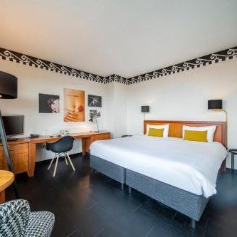 Hotel Theater Figi Thumbnail