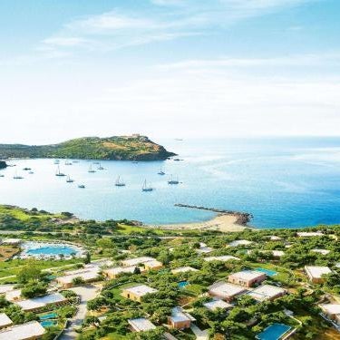 Cape Sounio, a Resort to Live