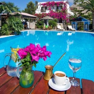 Holiday Beach Resort Santorini Thumbnail