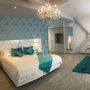 LUMA PLAZA HOTEL