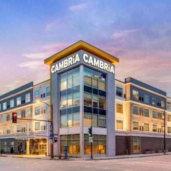Cambria Hotel Milwaukee Downtown Thumbnail