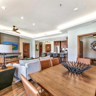 Luxury 2Br Residence Steps From Heavenly Village & Gondola Condo Thumbnail