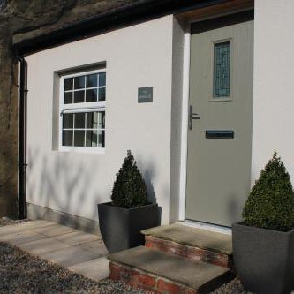 White House Cottages Thumbnail
