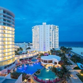 Altitude at Krystal Grand Cancun - All Inclusive